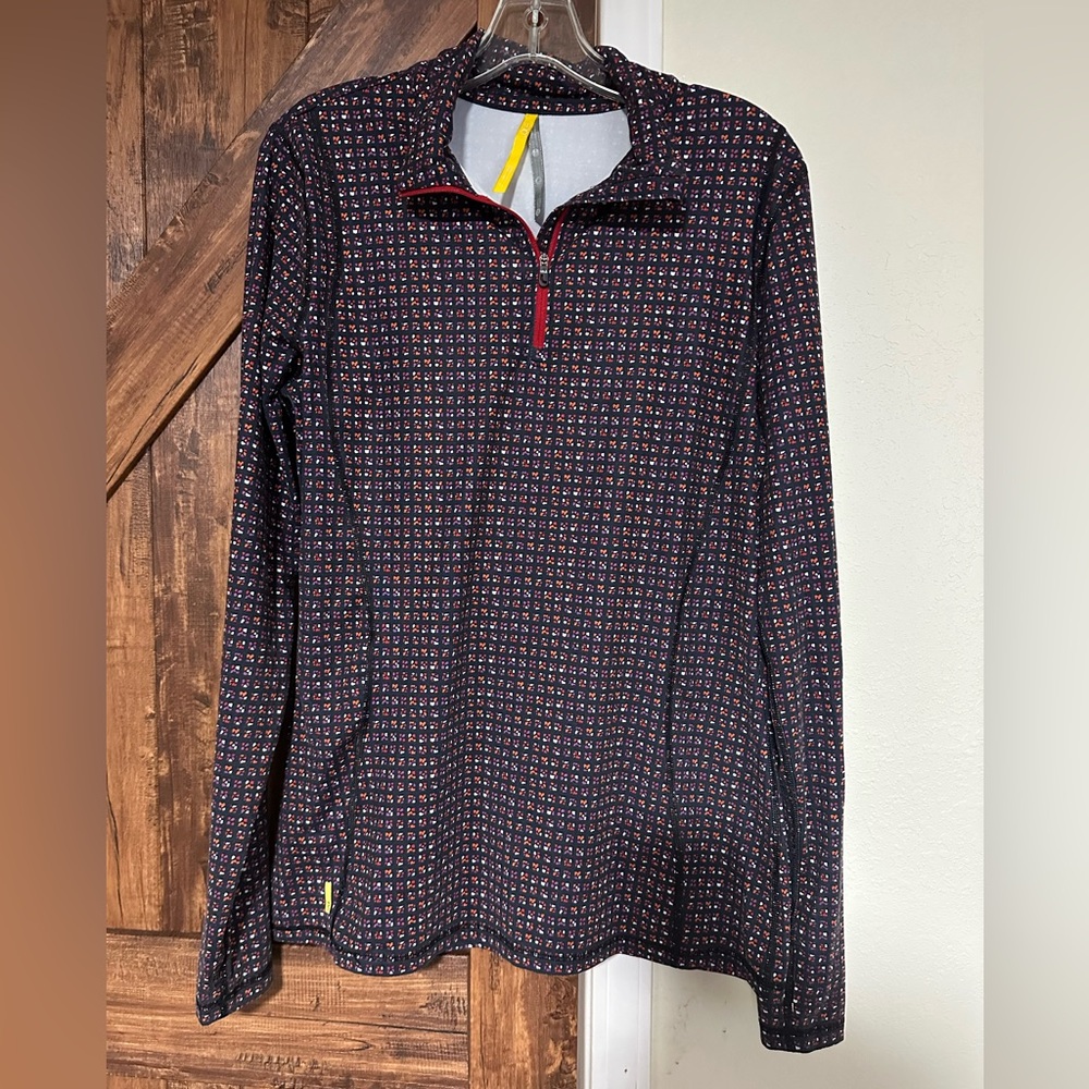 Lole Black and Red Patterned super soft 1/4 zip athletic shirt . XL